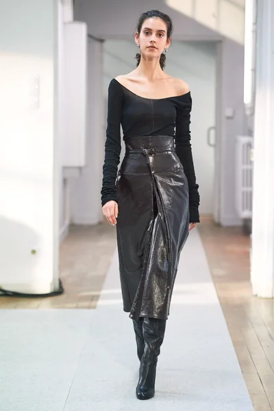 Look 39